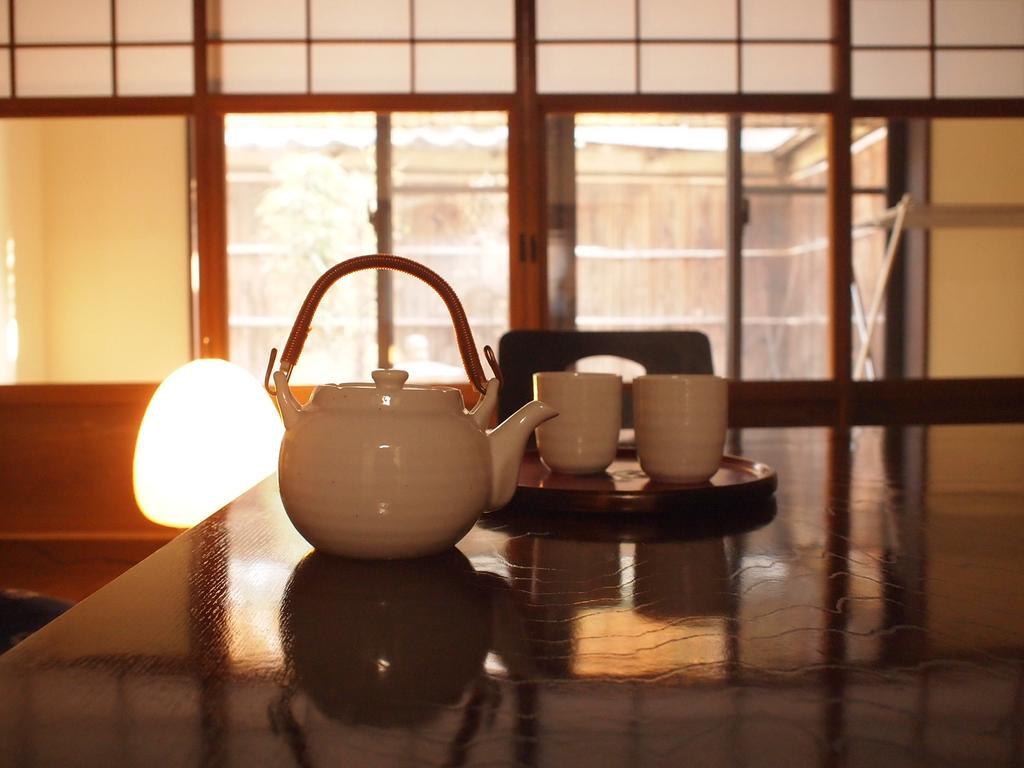 Kyoto Yadomachi Kamishichiken Villa Bagian luar foto